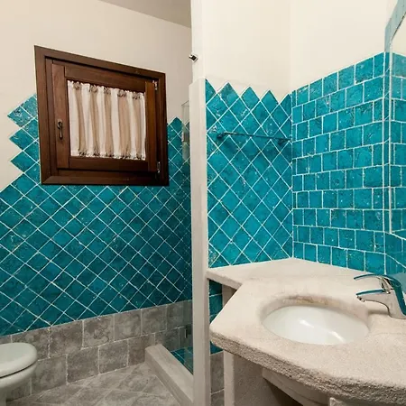 Villa Sleeps 9 Pool Air Con Wifi *