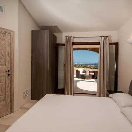 Sleeps 9 Pool Air Con Wifi * Abbiadori